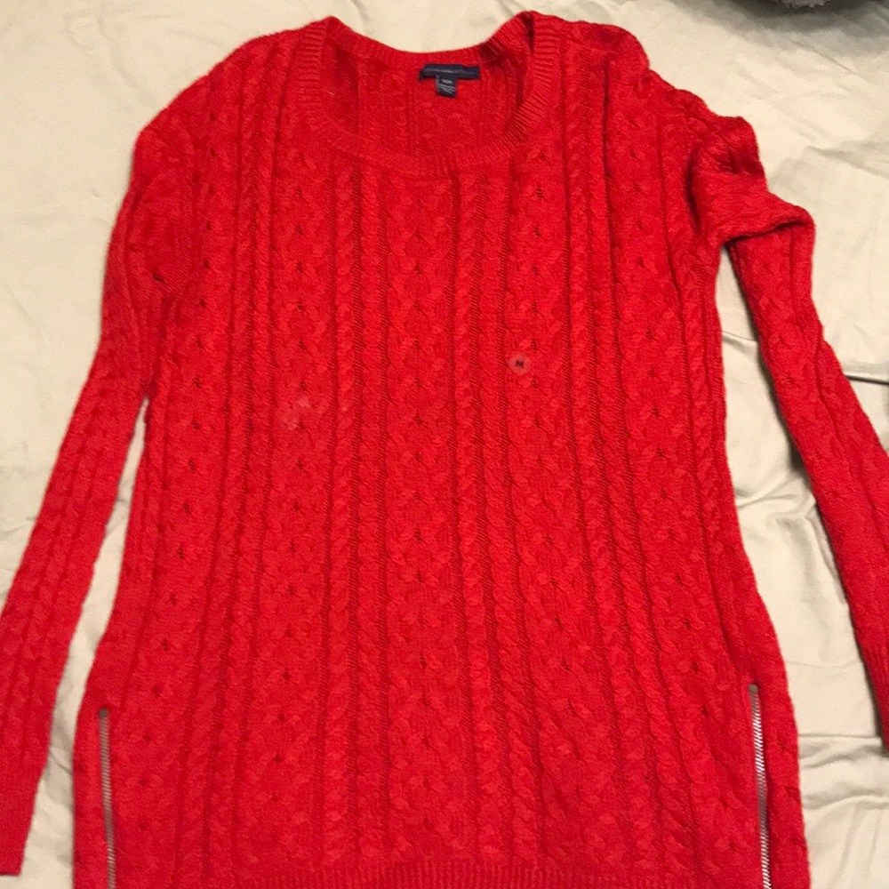 Red American eagle sweater! Never worn!!